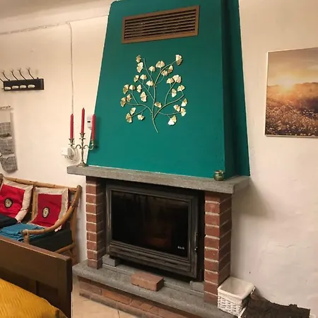 Lägenhet Glicine Con Bagno Privato Castellero