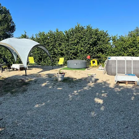 Privata Glicine アパート Castellero